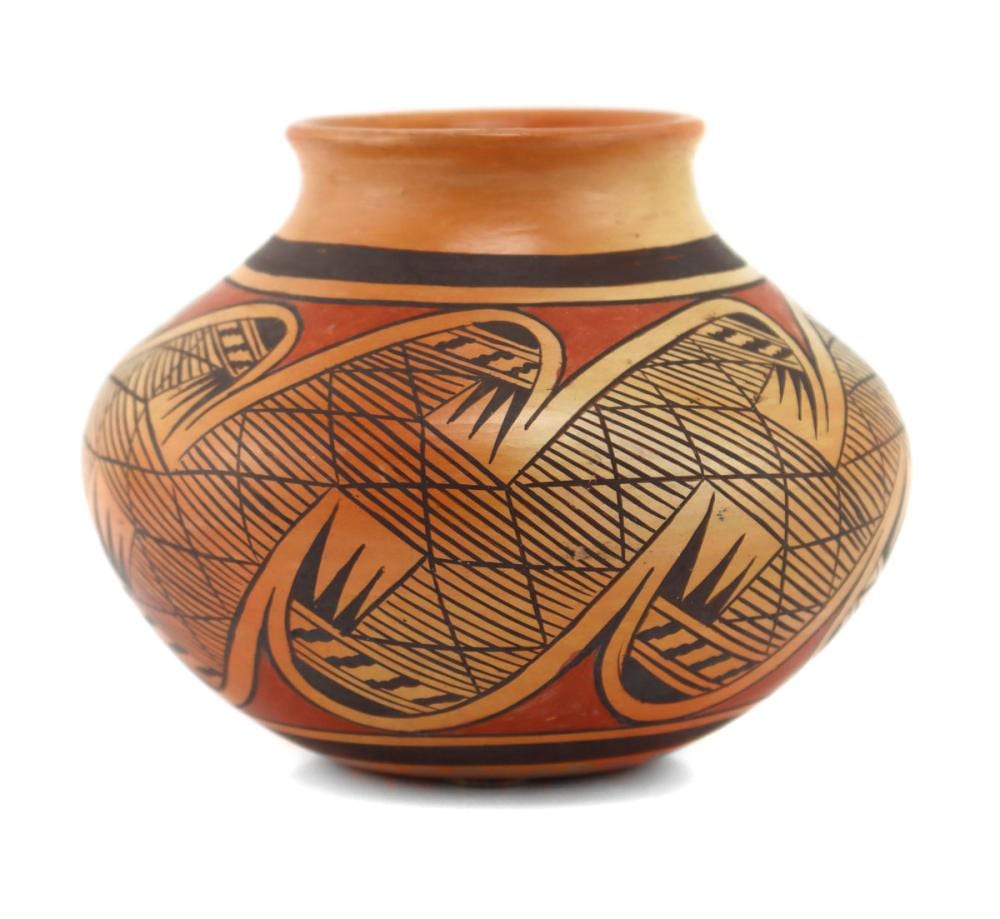 Fannie Nampeyo comparable auction result: fannie nampeyo 1900 1987 hopi polychrome jar with migration pattern c 1950s 4 125 x 5 25