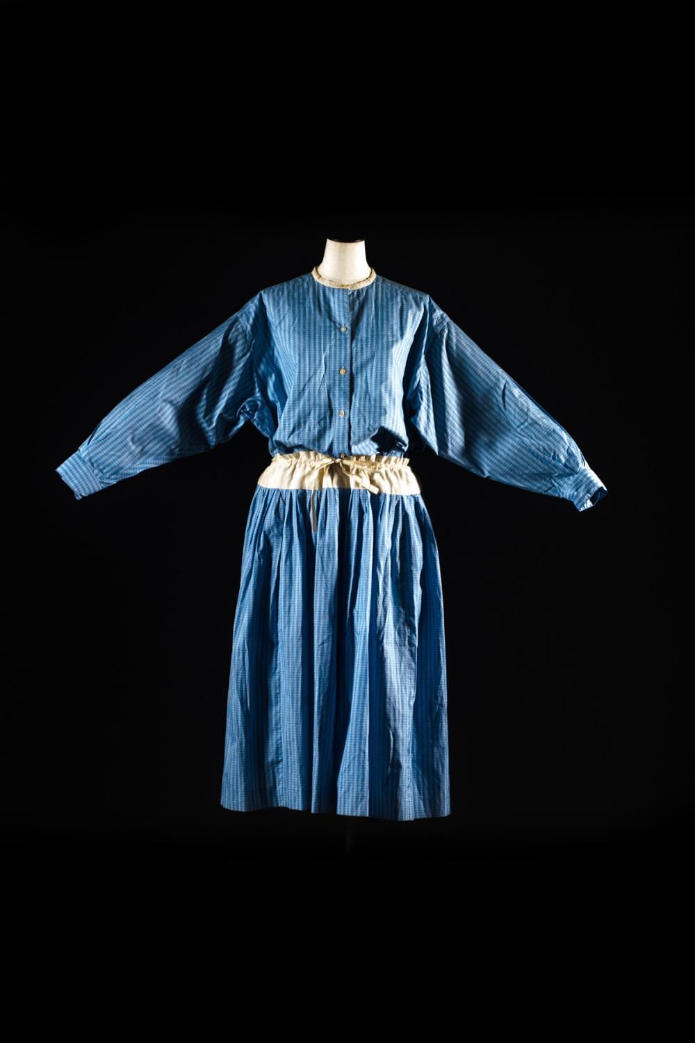 Rei Kawakubo comparable auction result: rei kawakubo born in 1942 comme des gar ons cotton blouse and skirt ensemble equivalent size m no label circa 1975