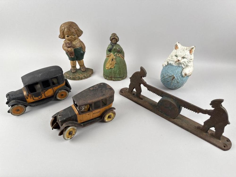 SIX COLLECTIBLE CAST IRON DOORSTOPS AND TOYS 20th Century sold by Sandwich Auction House, lot 1163 — auction record photograph