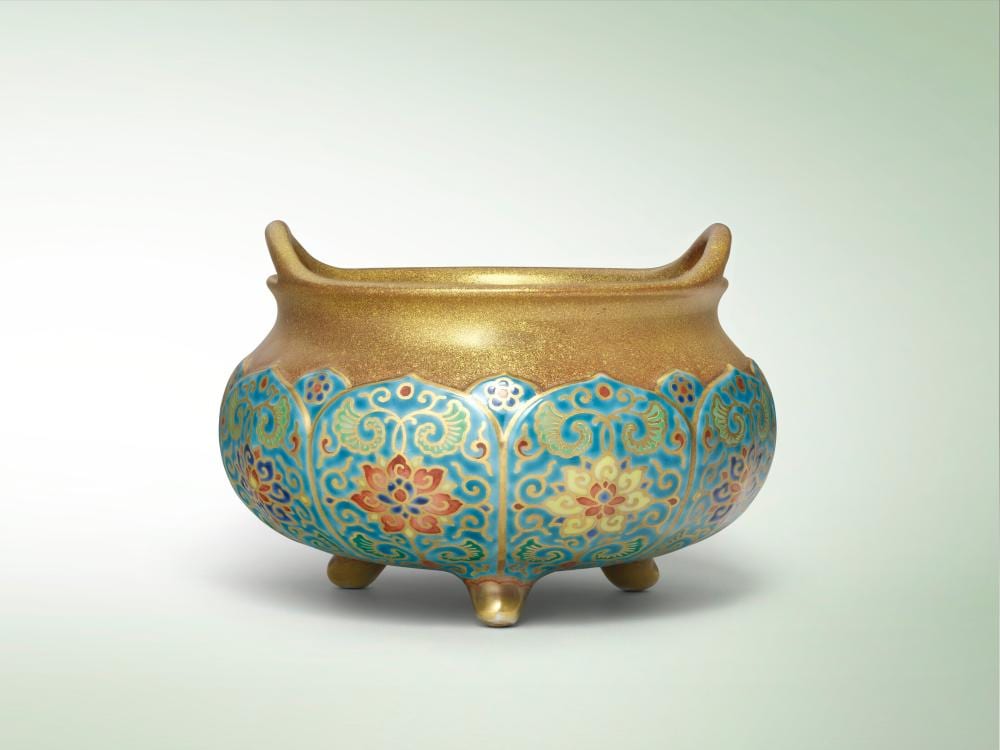 A Fine And Extremely Rare Porcelain IMITATION CLOISONNÉ ENAMEL ‘LOTUS’ TRIP comparable sale