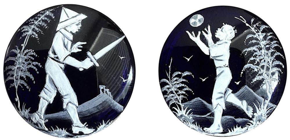 a small card of mary gregory style glass buttons · Lion and Unicorn · 2025-10-29 Mary Gregory comparable auction result: a small card of mary gregory style glass buttons