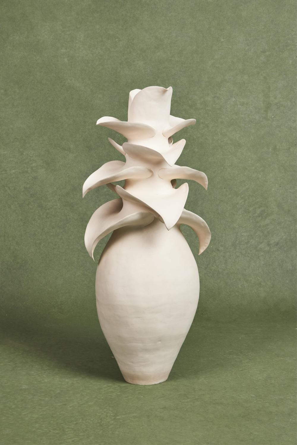 Astrid Dahl comparable auction result: astrid dahl south african botanical form vase c 2018 height 73 cm
