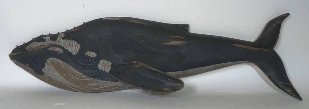 Antonio (1918) Valdivieso comparable auction result: expertly carved humpback whale by antonio