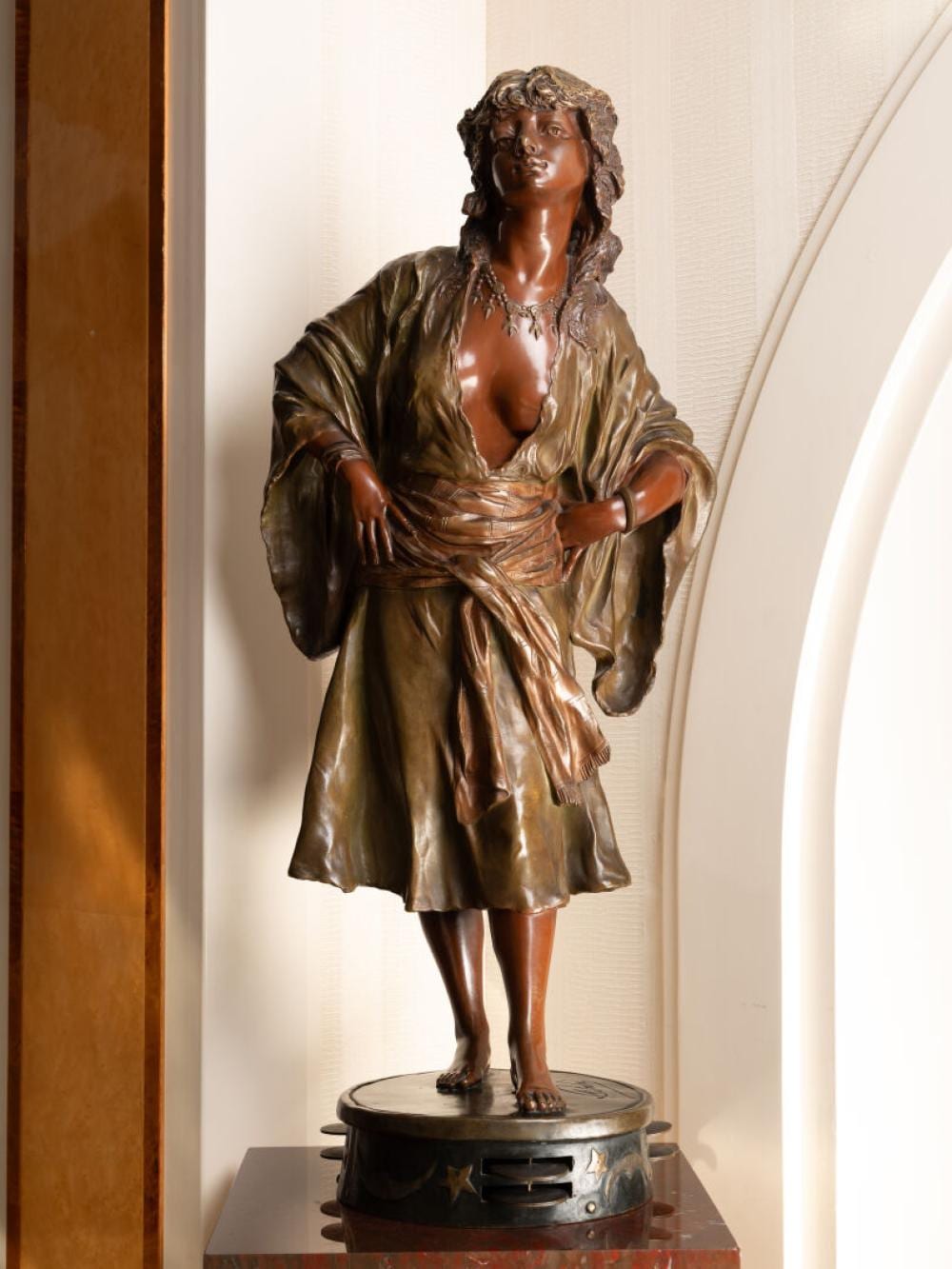 André Adolphe-Eugène Disdéri comparable auction result: andr xixe si cle
