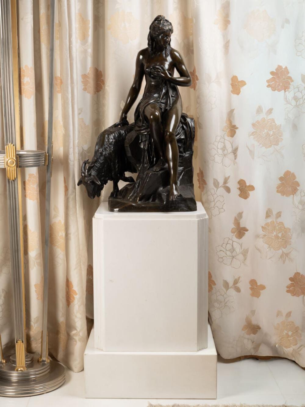 Pierre Julien comparable auction result: pierre julien 1731 1804
