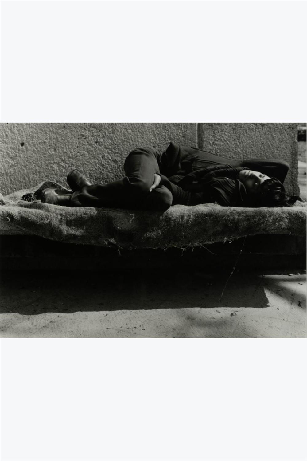 Graciela Iturbide comparable auction result: graciela iturbide 1942 sleeping c 1970