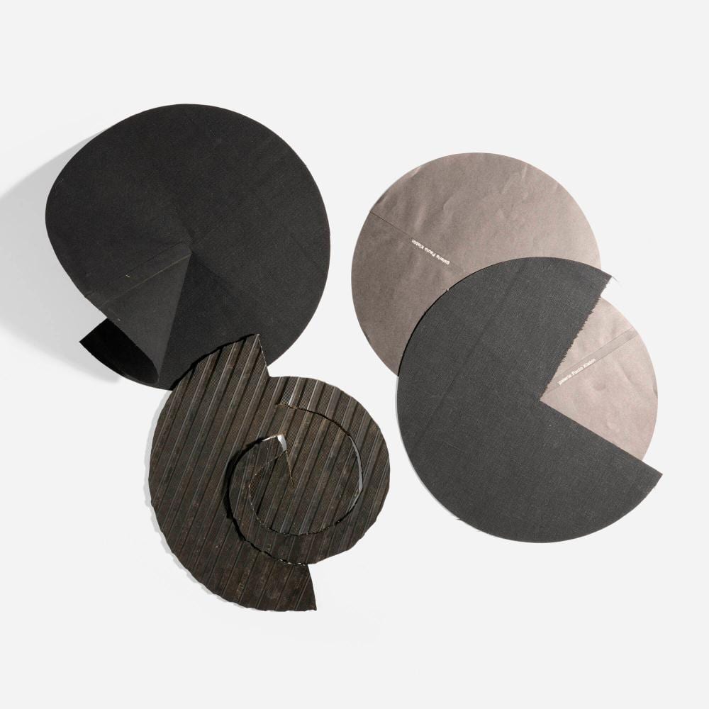 Lygia Clark comparable auction result: lygia clark buraco negro