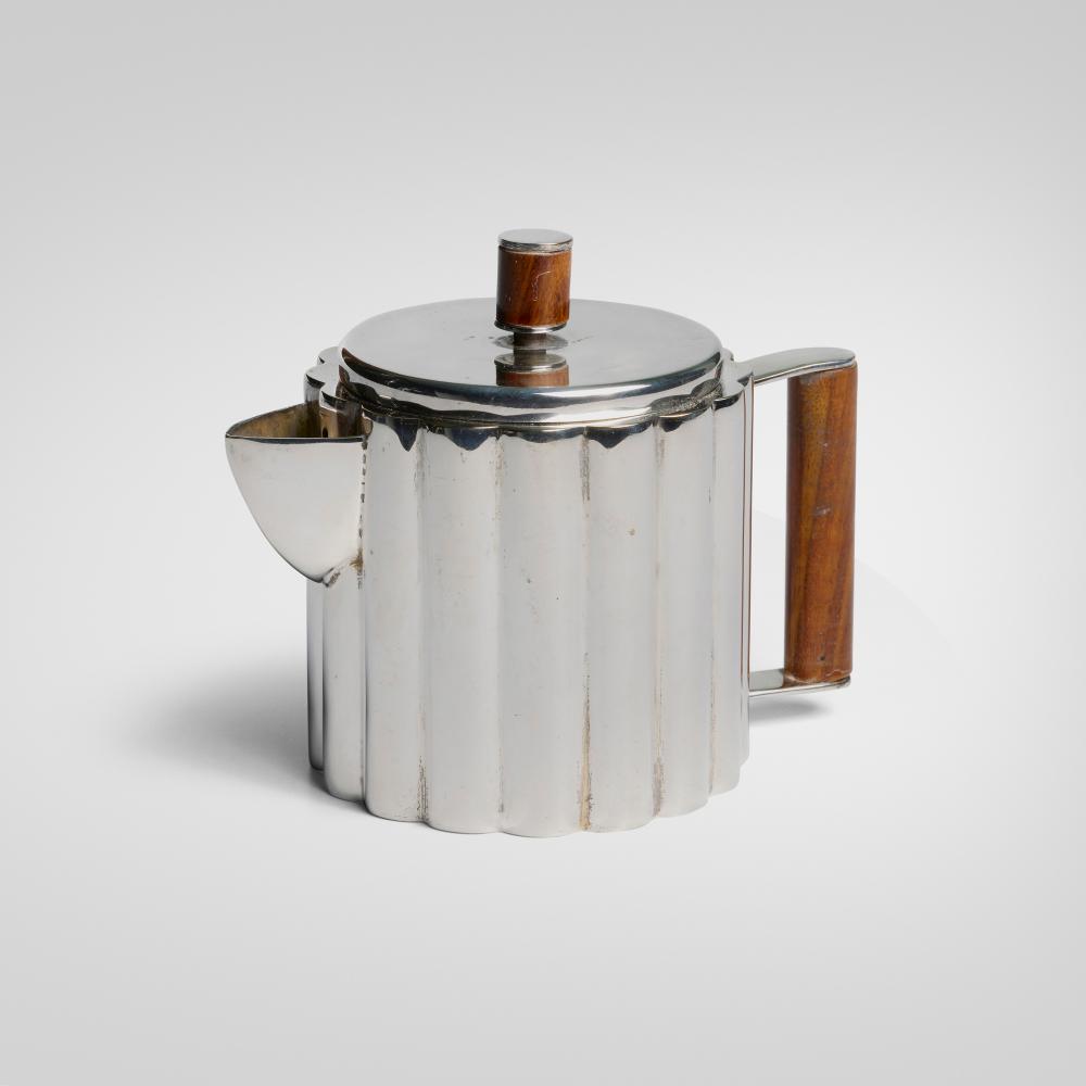 ilonka karasz teapot · Wright · 2025-11-18 Ilonka Karasz comparable auction result: ilonka karasz teapot