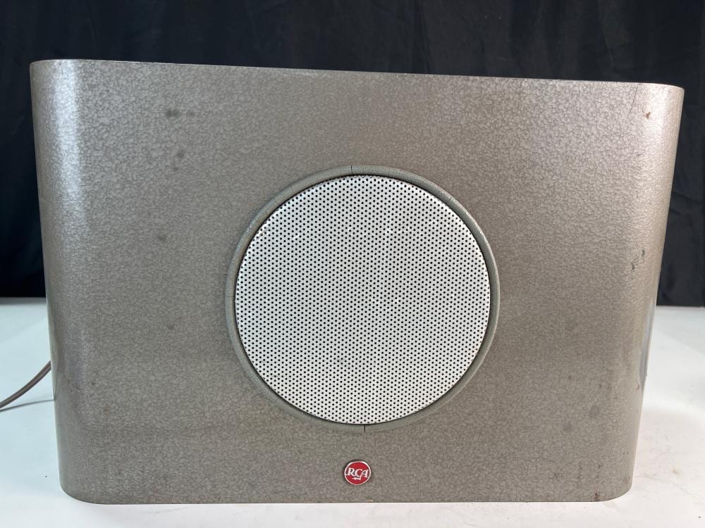 Arthur Edward Davies comparable auction result: rca mi 9590 speaker