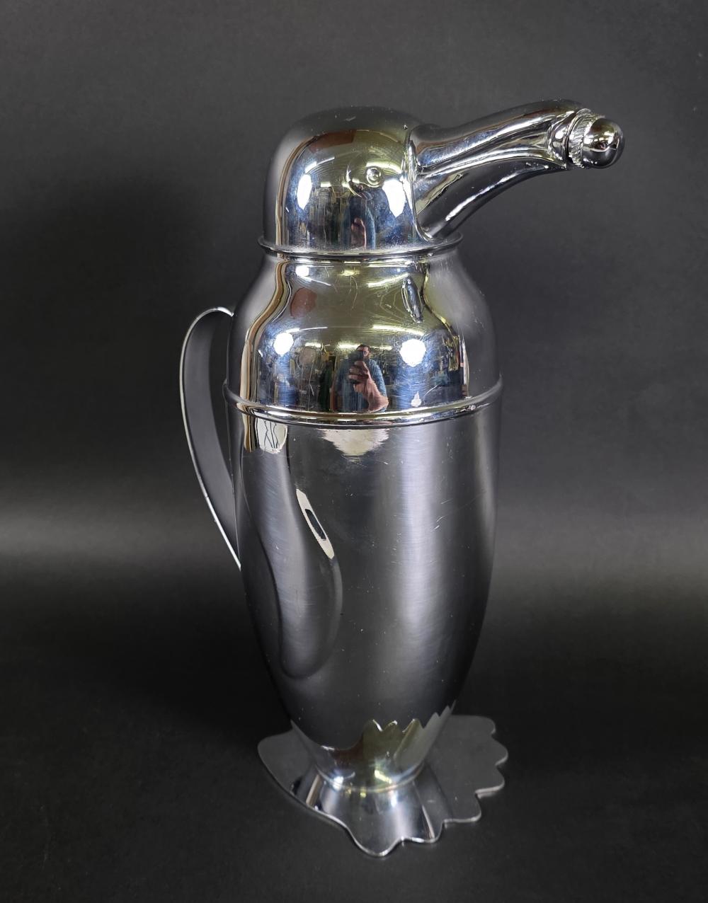 Vintage Art Deco Style Silver Plated Penguin Cocktail Shaker sold by Rafael Osona Auctions, lot 295 — auction record photograph