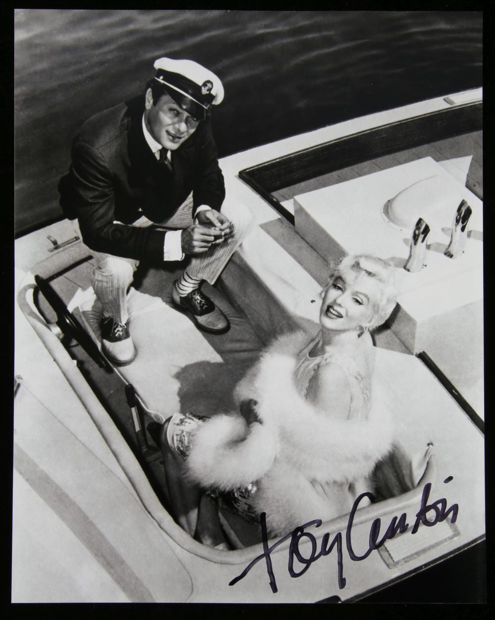 tony curtis 1925 2010 autographed photograph b · Ewbank's · 2025-11-18 Tony Curtis comparable auction result: tony curtis 1925 2010 autographed photograph b