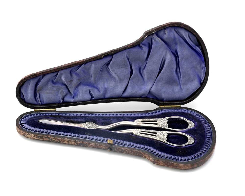Heinrich von Angeli comparable auction result: george v silver cased grape shears by h
