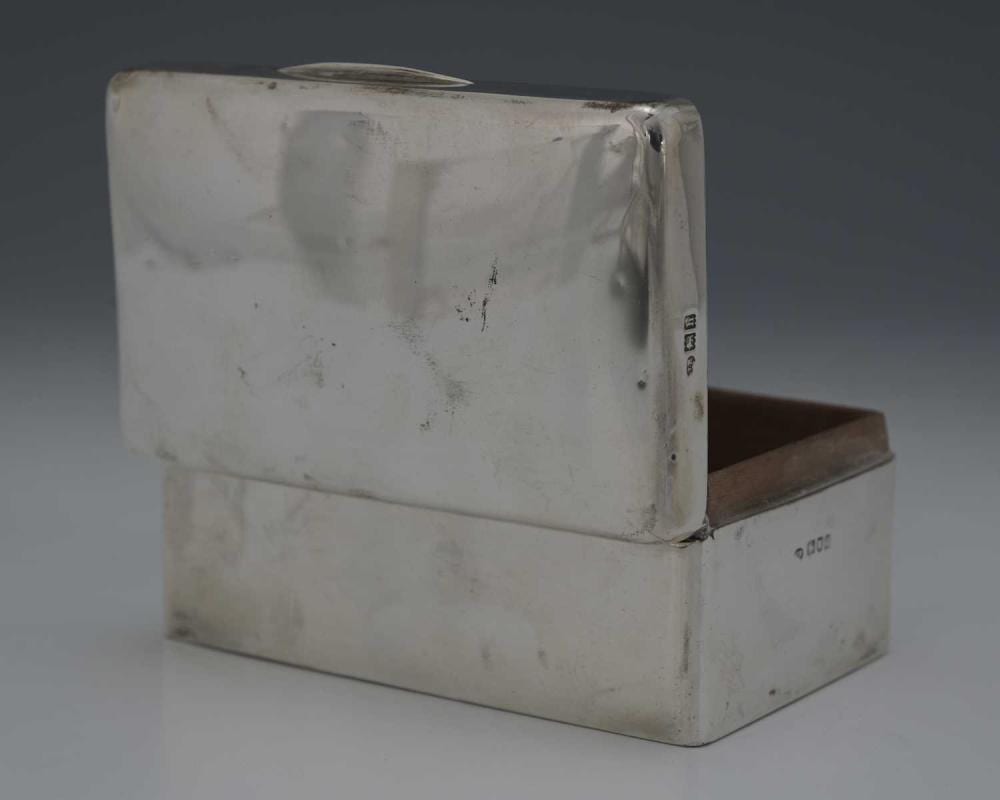 Josef Kienlechner comparable auction result: an edwardian silver cigarette box by jo