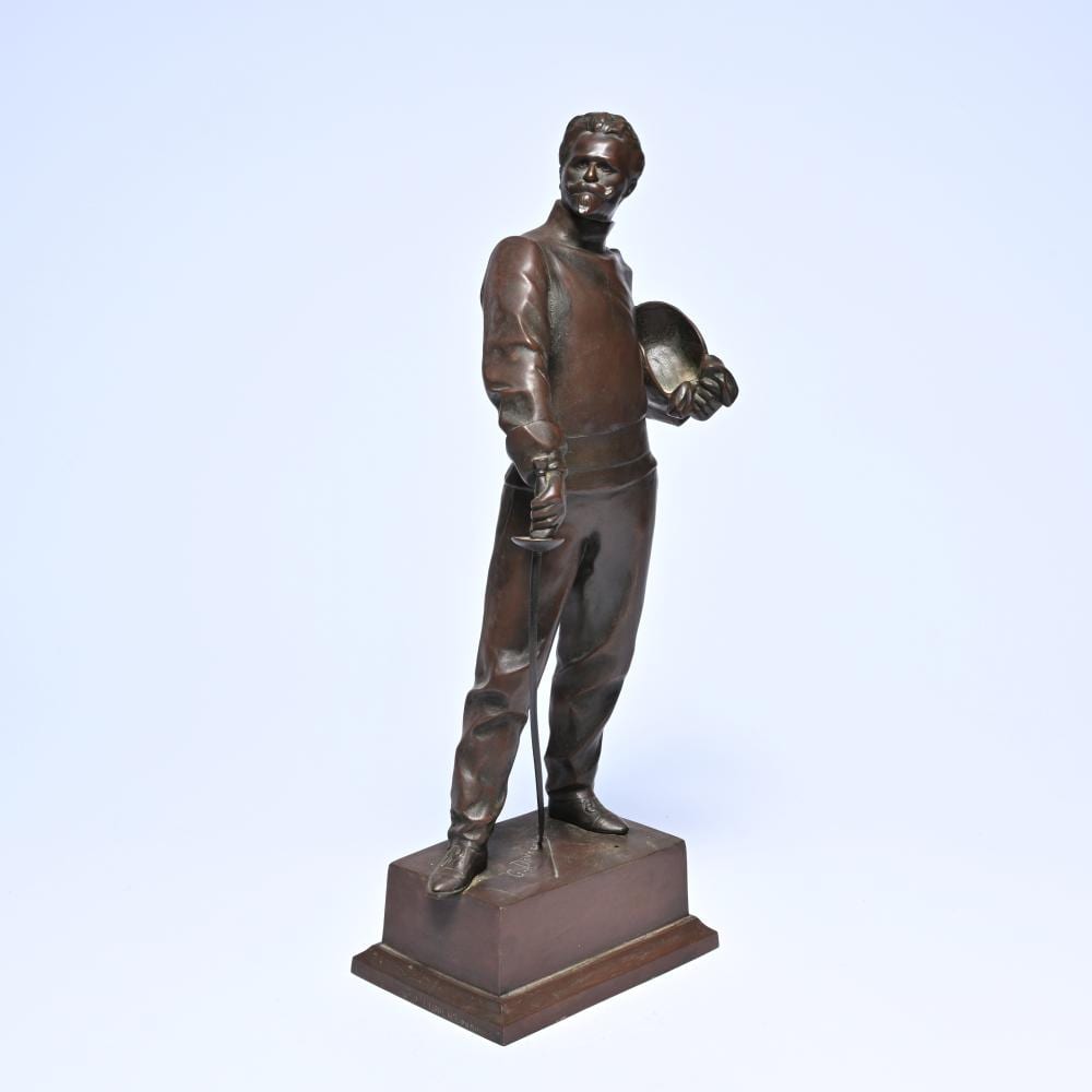 Godefroid Devreese comparable auction result: godefroid devreese 1861 1941 bronze sculpture l escrimeur signed