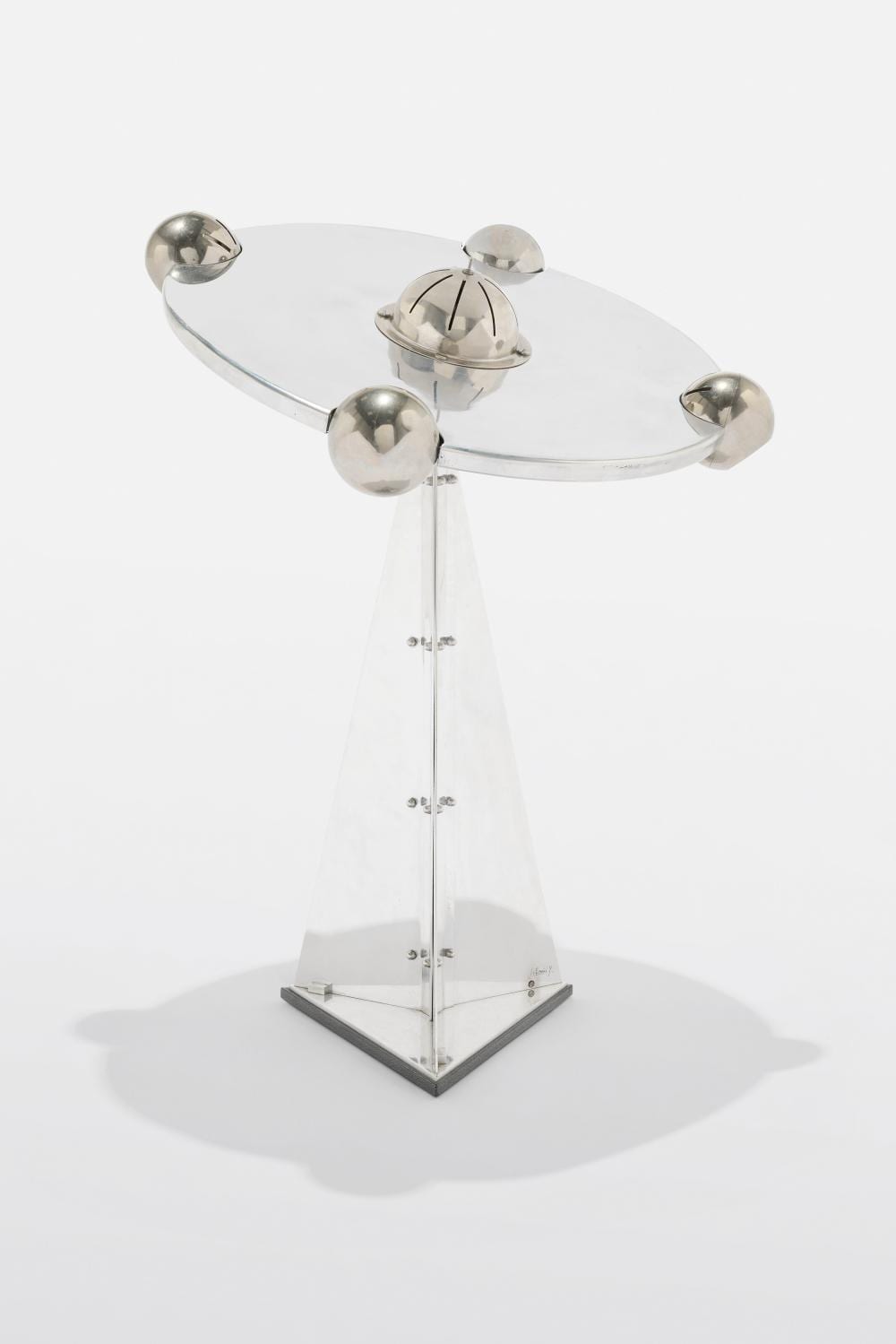 Yonel Lebovici comparable auction result: yonel lebovici 1937 1998 lampe soucoupe le petit mod le cr en 1978