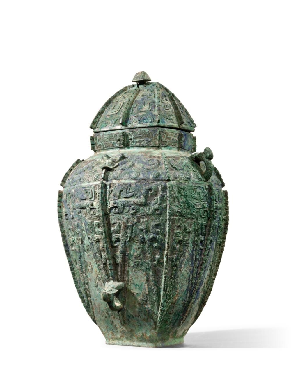 The Ya Yi fanglei, Late Shang dynasty | 商末　亞疑方罍 comparable sale