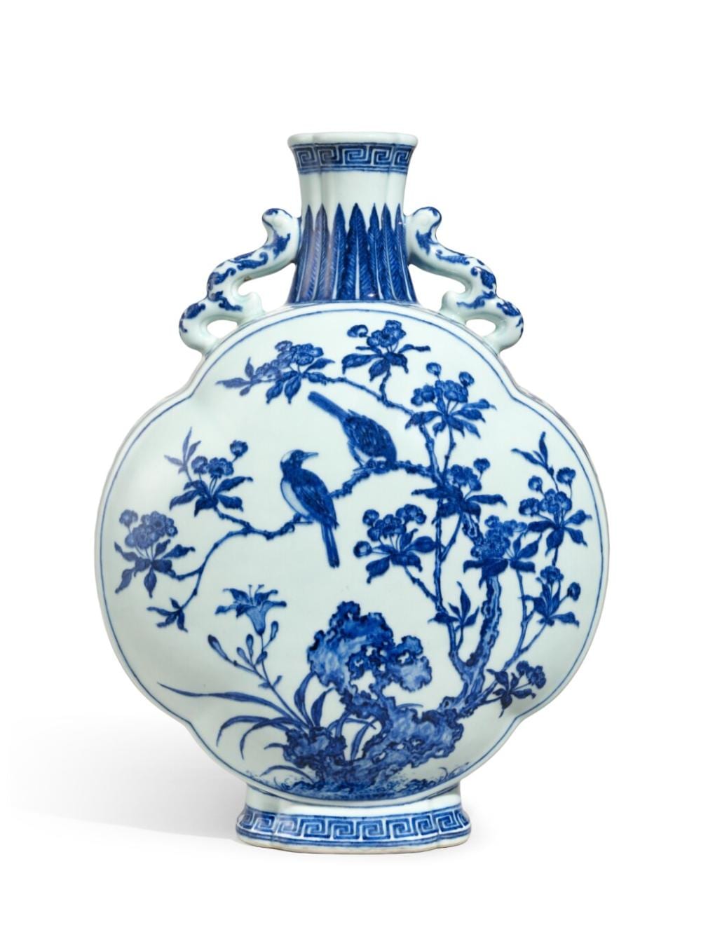 A fine and magnificent blue and white 'magpie and prunus' moon flask, Seal mark and period of Yongzheng | 清雍正　青花喜上枝頭海棠式抱月瓶　《大清雍正年製》款 comparable sale