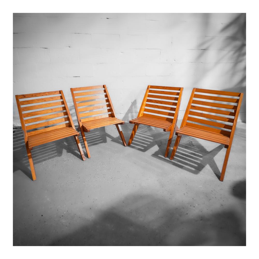 (4 pcs) Arthur Collani Mid Century Folding Wooden Lounge Chairs sold by Akiba Galleries, lot 86 — auction record photograph