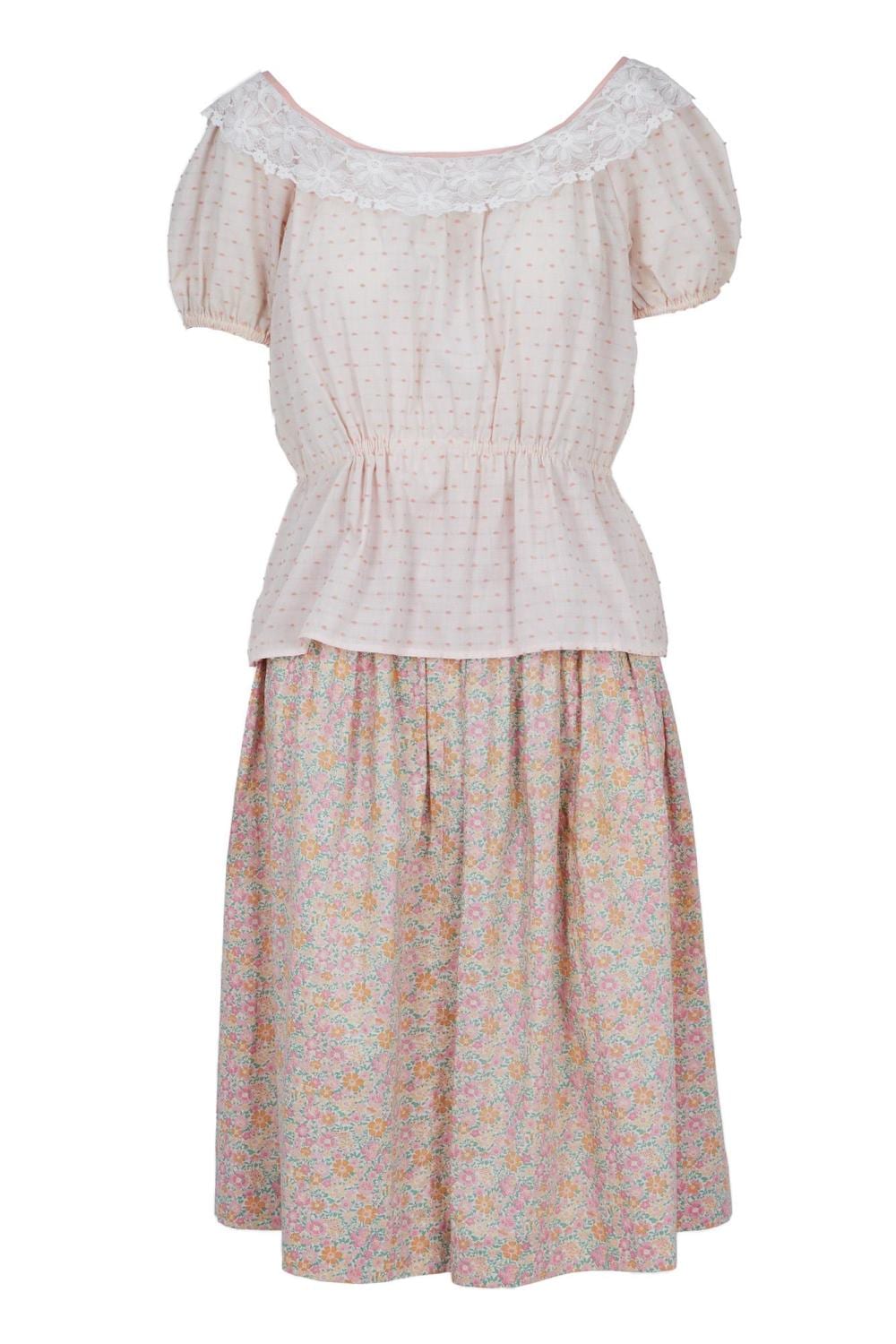 Diane Lane comparable auction result: diane lane 1995 costume from a streetcar named desire