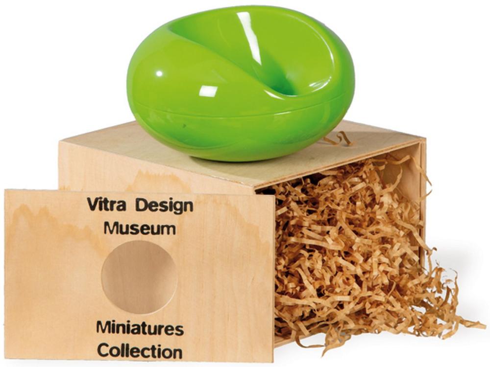 Eero Aarnio comparable auction result: eero aarnio helsinki 1932 for vitra design museum 1967 pastilli miniature 1 6 scale p