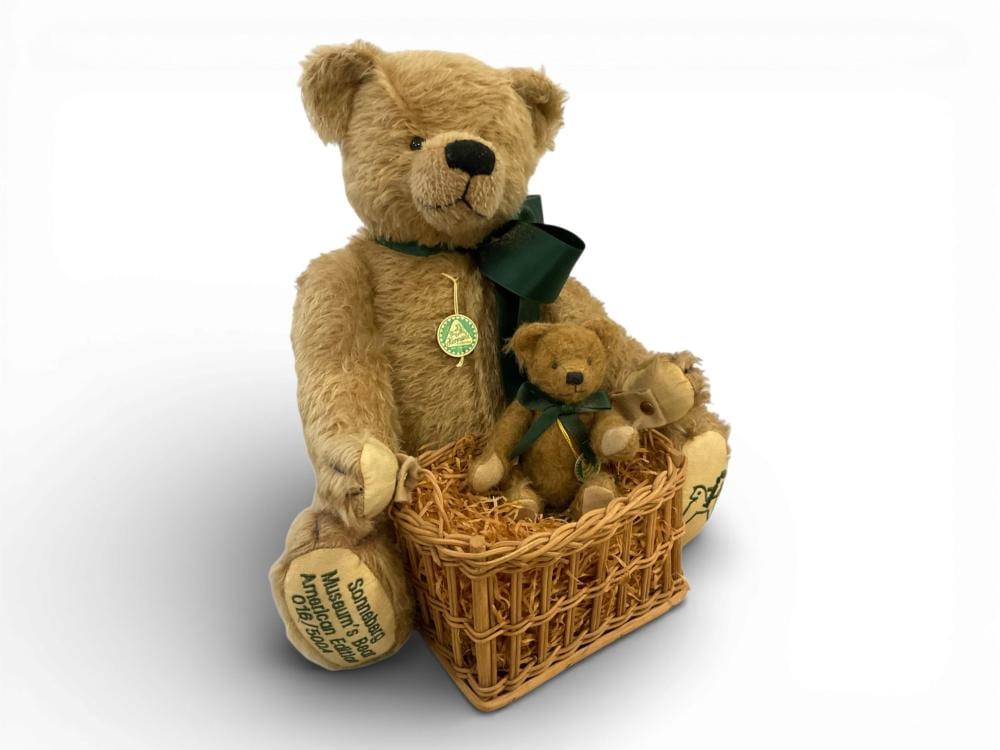Hermann Corrodi comparable auction result: limited edition sonneberg museum teddy bear by hermann