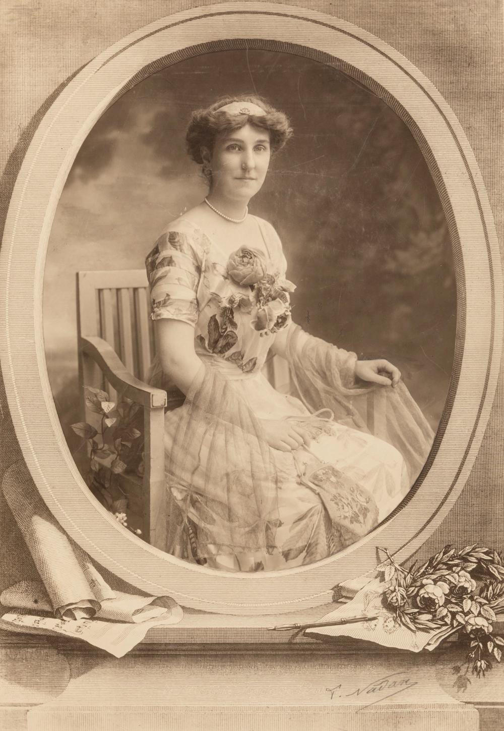 felix nadar 1820 1910 untitled portrait of a fashionable woman 1890s · Finarte · 2026-01-13 Felix Nadar comparable auction result: felix nadar 1820 1910 untitled portrait of a fashionable woman 1890s