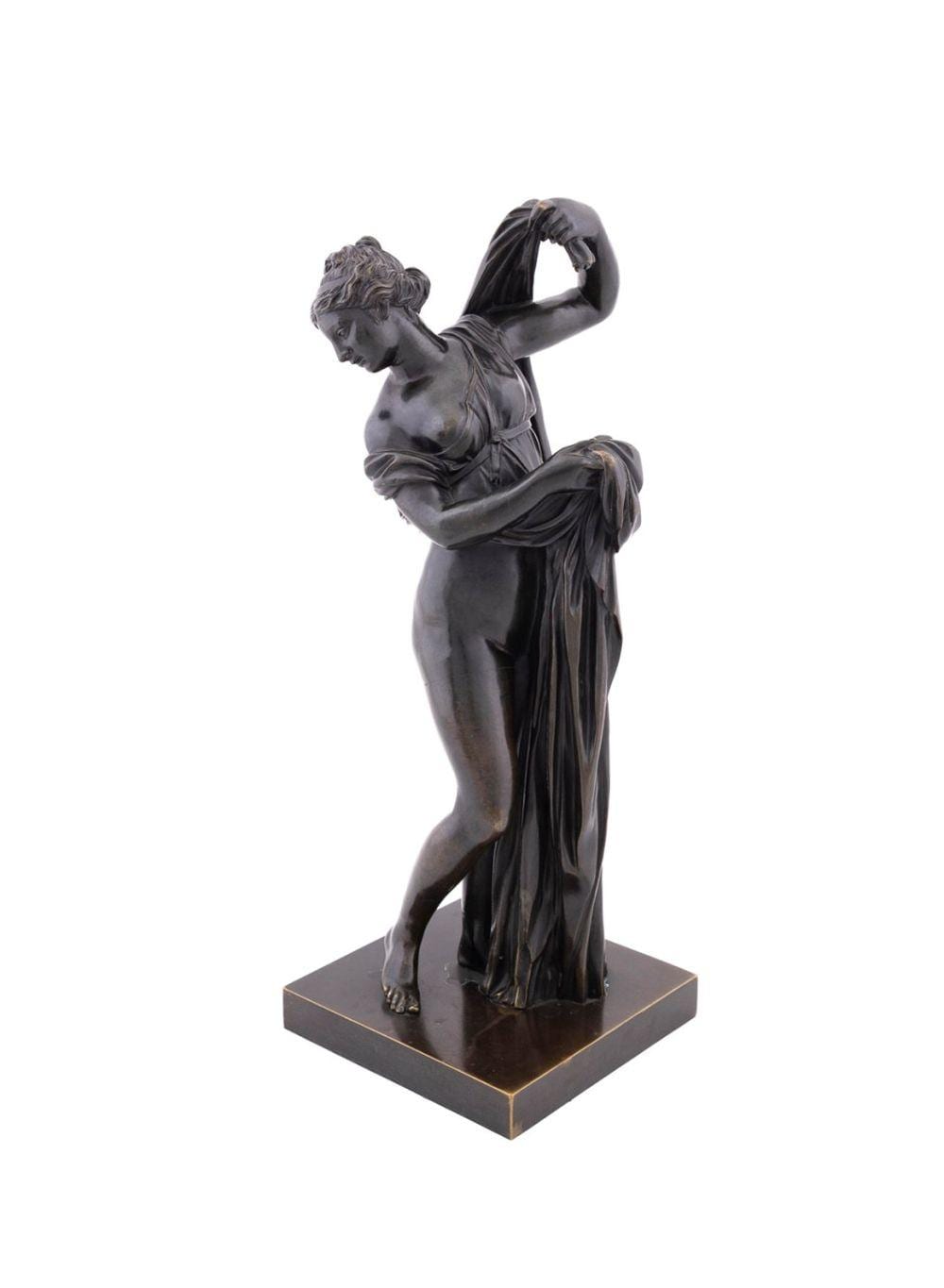 Francesco Righetti comparable auction result: venus callipyge bronze after francesco righetti