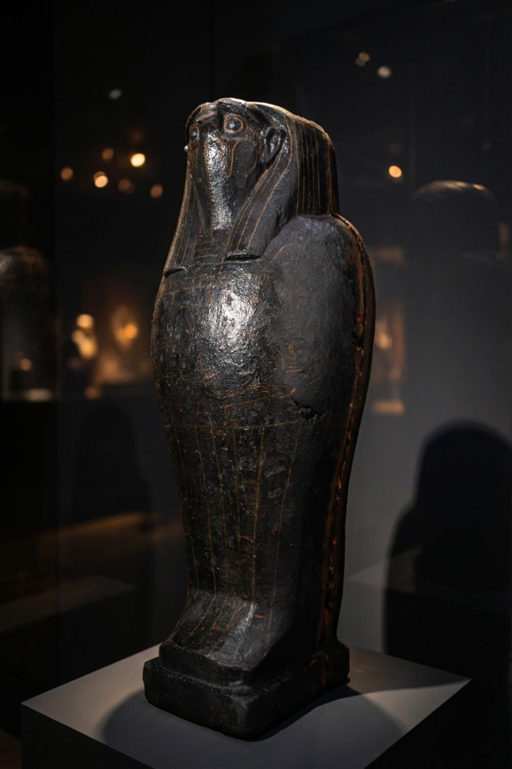 WOODEN COFFIN FOR OSIRIAN CORN-MUMMY sold by Apollo Art Auctions, lot 500 — auction record photograph