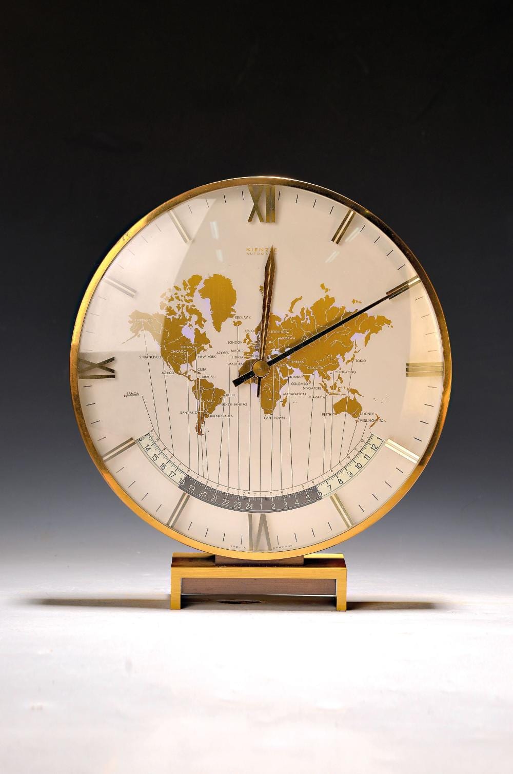 Johannes Mogk comparable auction result: world time clock kienzle designed by heinrich