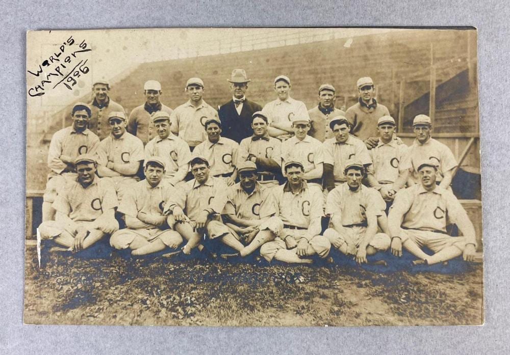 Fred Wagner comparable auction result: 1906 chicago white sox world series champions team postcard by fred wagner