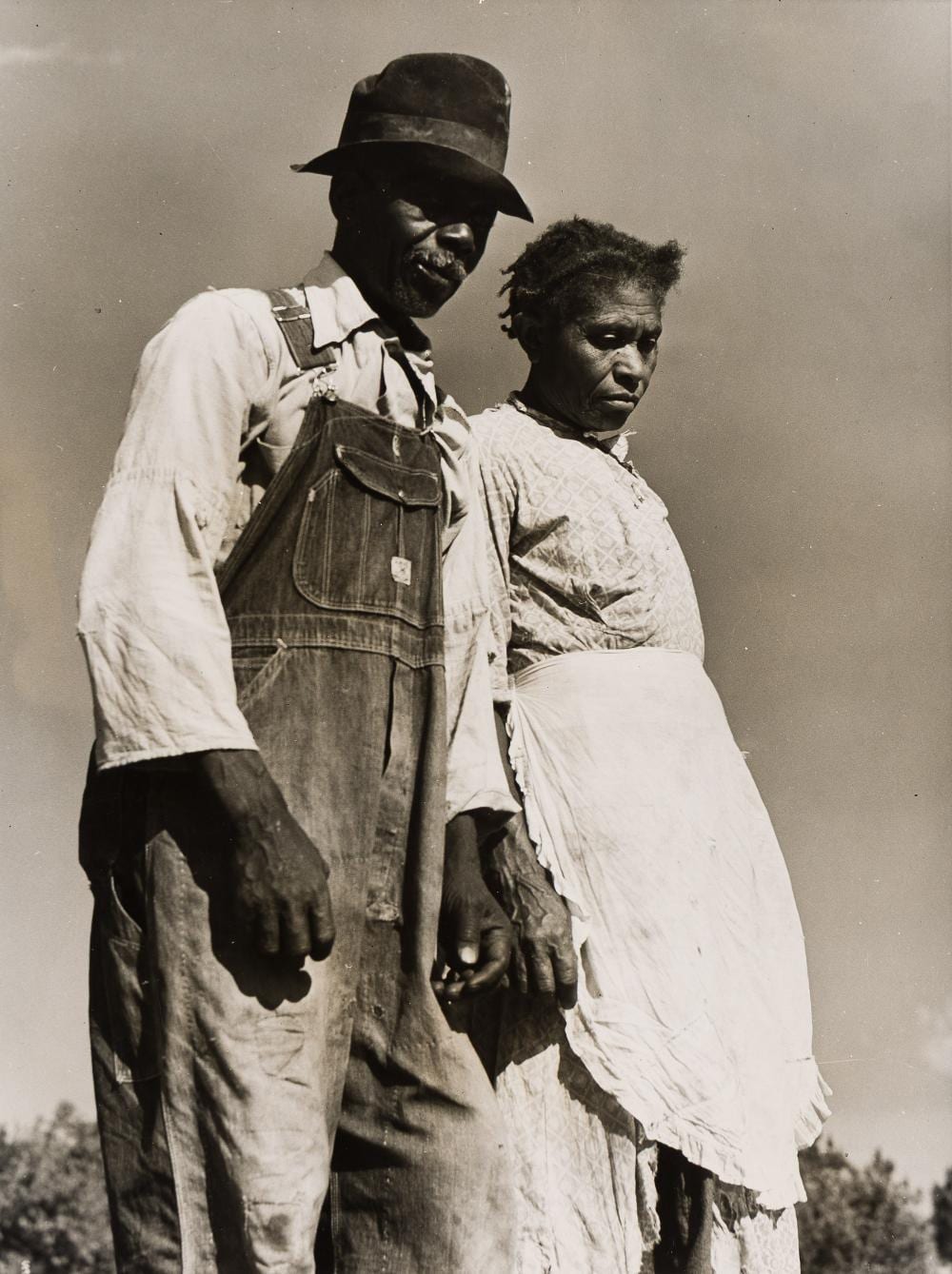 jack delano negro tenant farmer couple living in an old mansion in southern greene county georgia june 1941 · Swann Auction Galleries · 2026-01-29 Jack Delano comparable auction result: jack delano negro tenant farmer couple living in an old mansion in southern greene county georgia june 1941