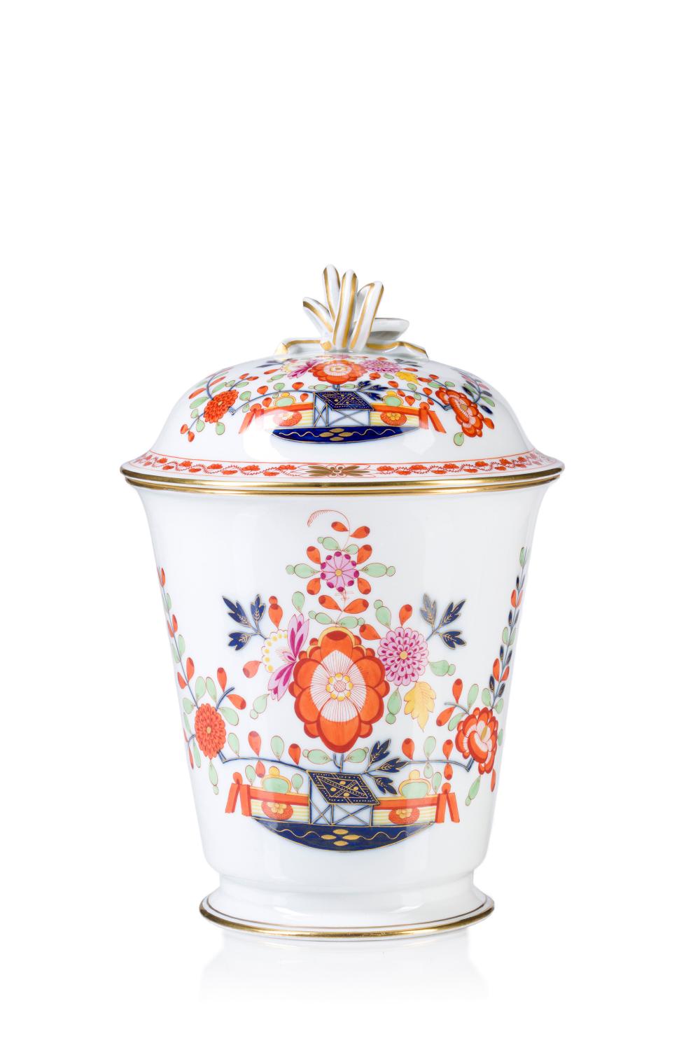 Adelbert Niemeyer comparable auction result: deckelvase tischchenmuster adelbert niemeyer f r meissen sp te 1930 s