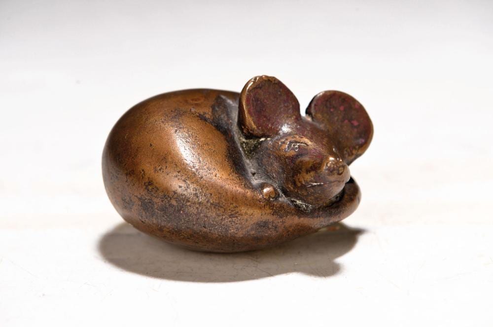 Gernot Rumpf comparable auction result: gernot rumpf 1941 2025 kaiserslautern rolledup mouse