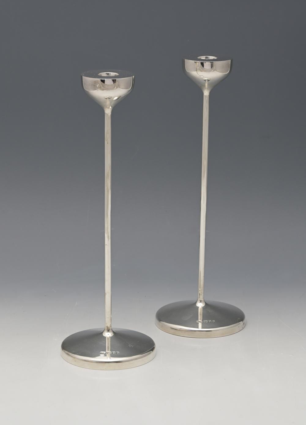Robert Welch comparable auction result: robert welch british 1929 2000 a pai