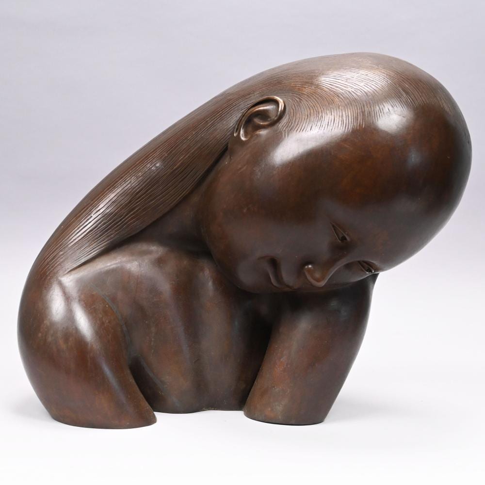 Hugo Robus comparable auction result: hugo robus head of a woman