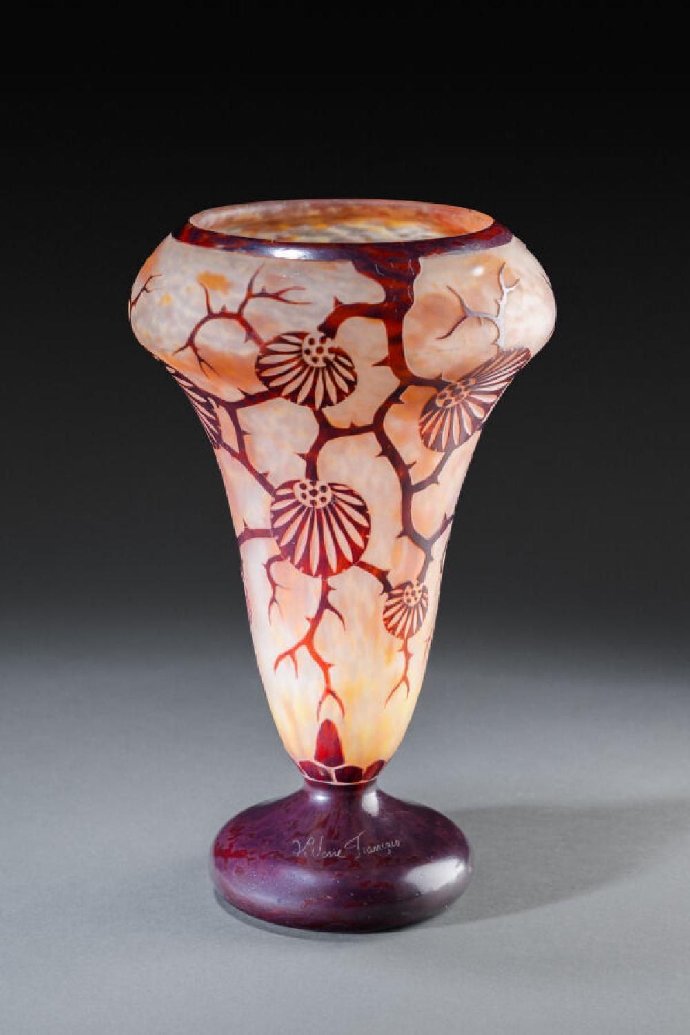 Le Verre Francais comparable auction result: le verre francais