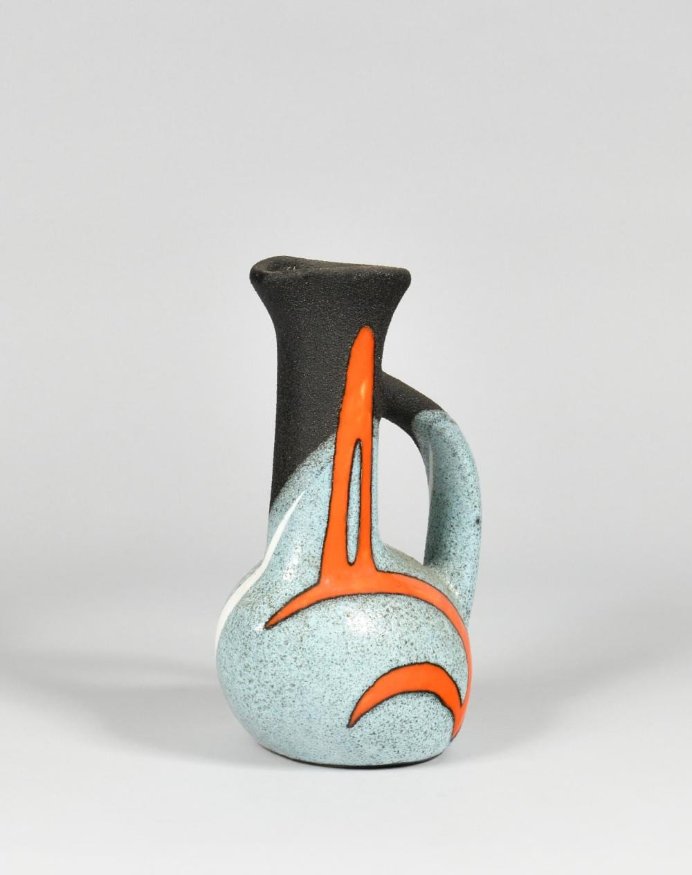 Gilbert Valentin comparable auction result: gilbert valentin 1928 2001