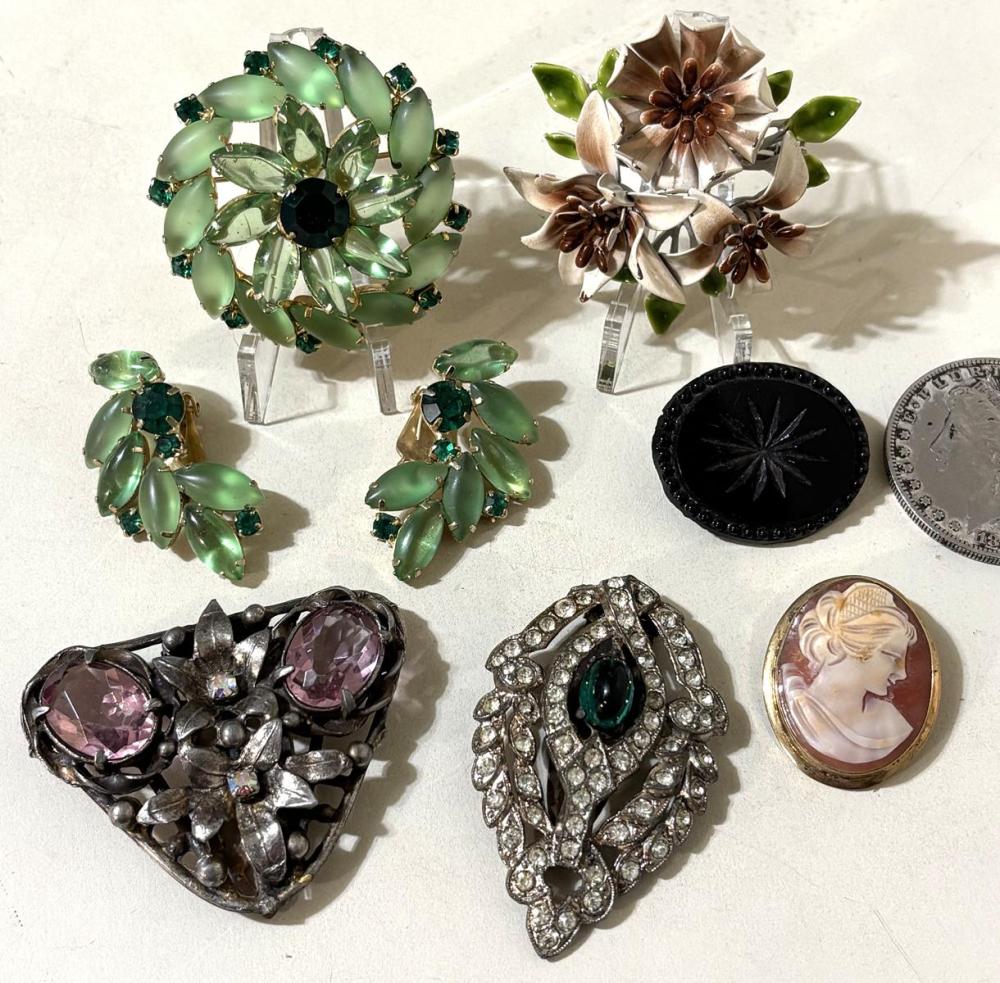 Antique & Vintage Lot of Jewelry (Victorian Mouring Brooch, Cameo, Costume, Enamel, Gold Filled, Dress Clips, Etc.) sold by One Source Auctions, lot 54 — auction record photograph