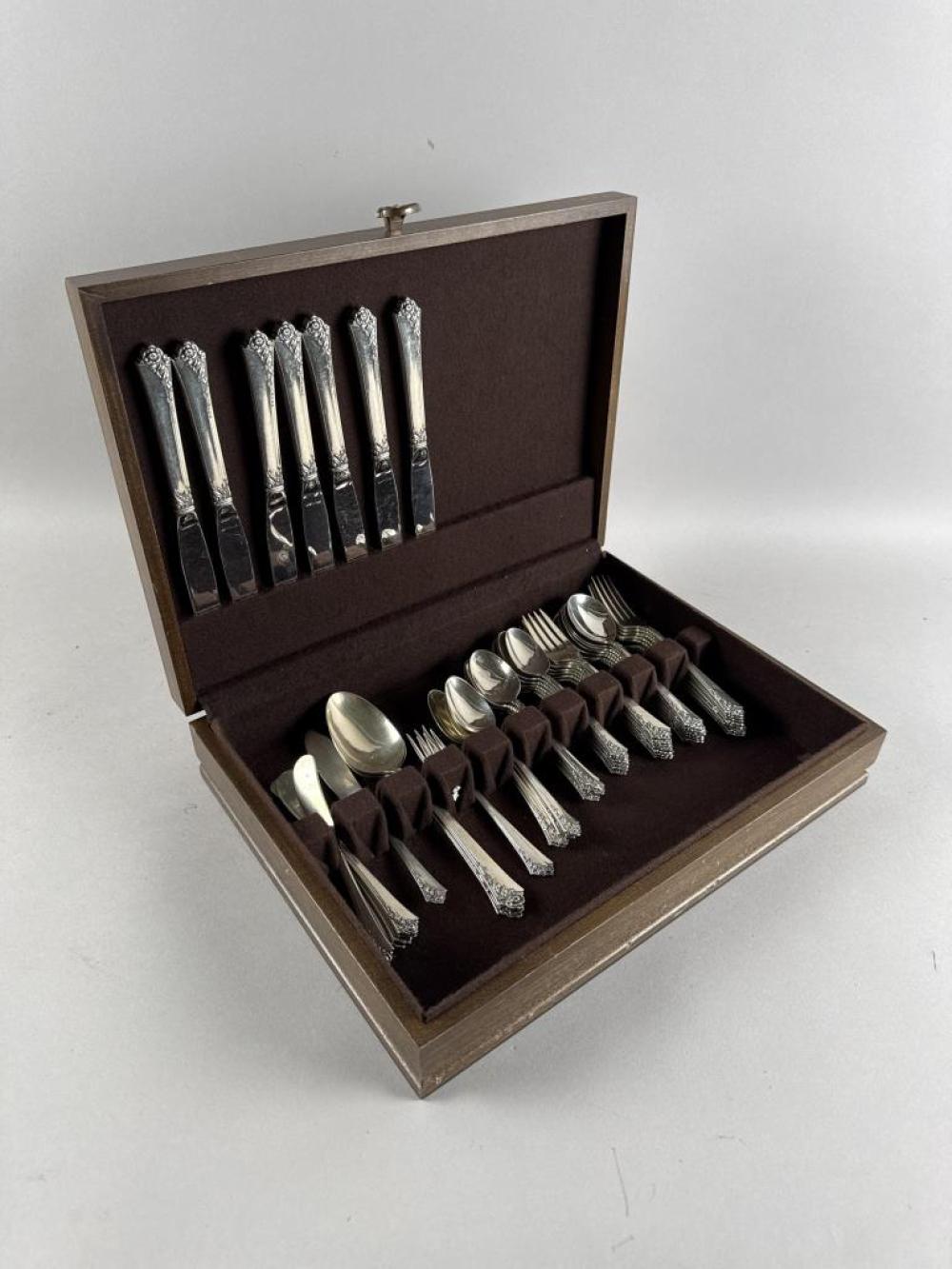 Oneida Silverware Value: Sterling, Plate | Appraisily