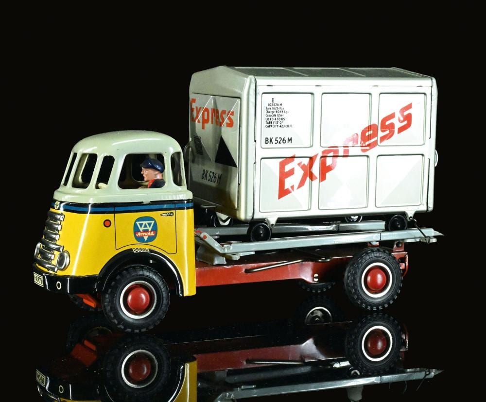 Arnold (1886) Hoffmann comparable auction result: arnold daf lkw express