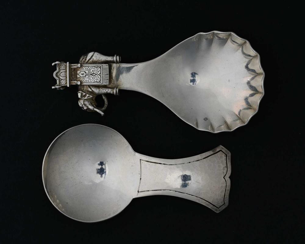 Anita Rée comparable auction result: a contemporary silver caddy spoon by cl