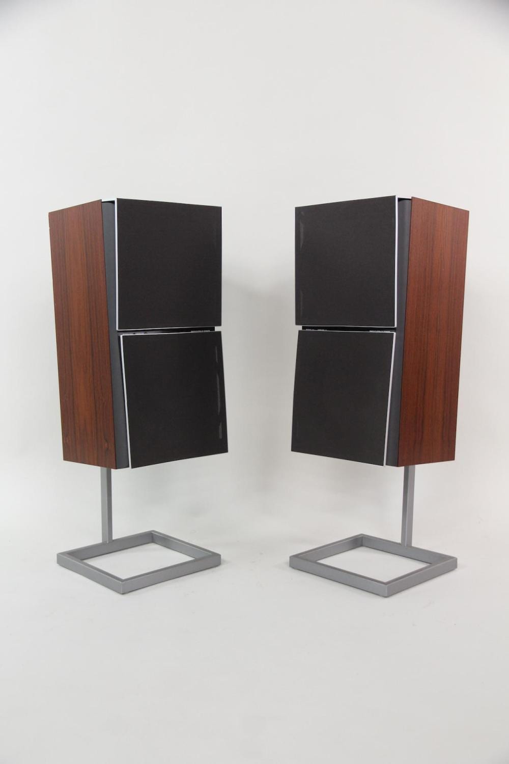 Jakob Jensen Nordmand comparable auction result: pair of jacob jensen for bang olufsen beovox s50 speakers