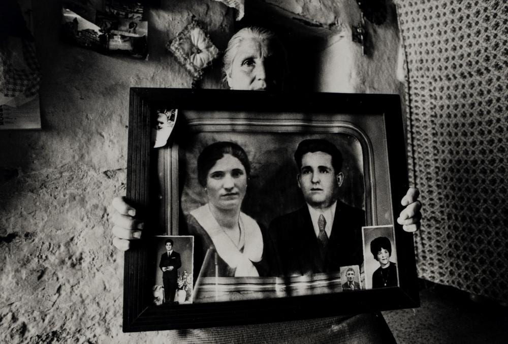 Mario Cresci comparable auction result: mario cresci 1942 from the series ritratti reali 1974