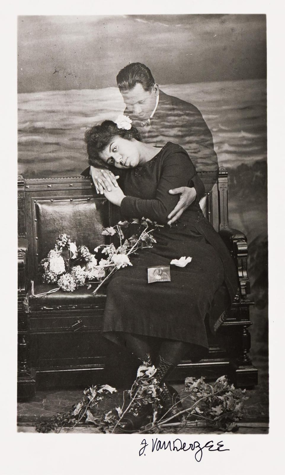 James VanderZee comparable auction result: james vanderzee 1886 1986 daydreams circa 1926