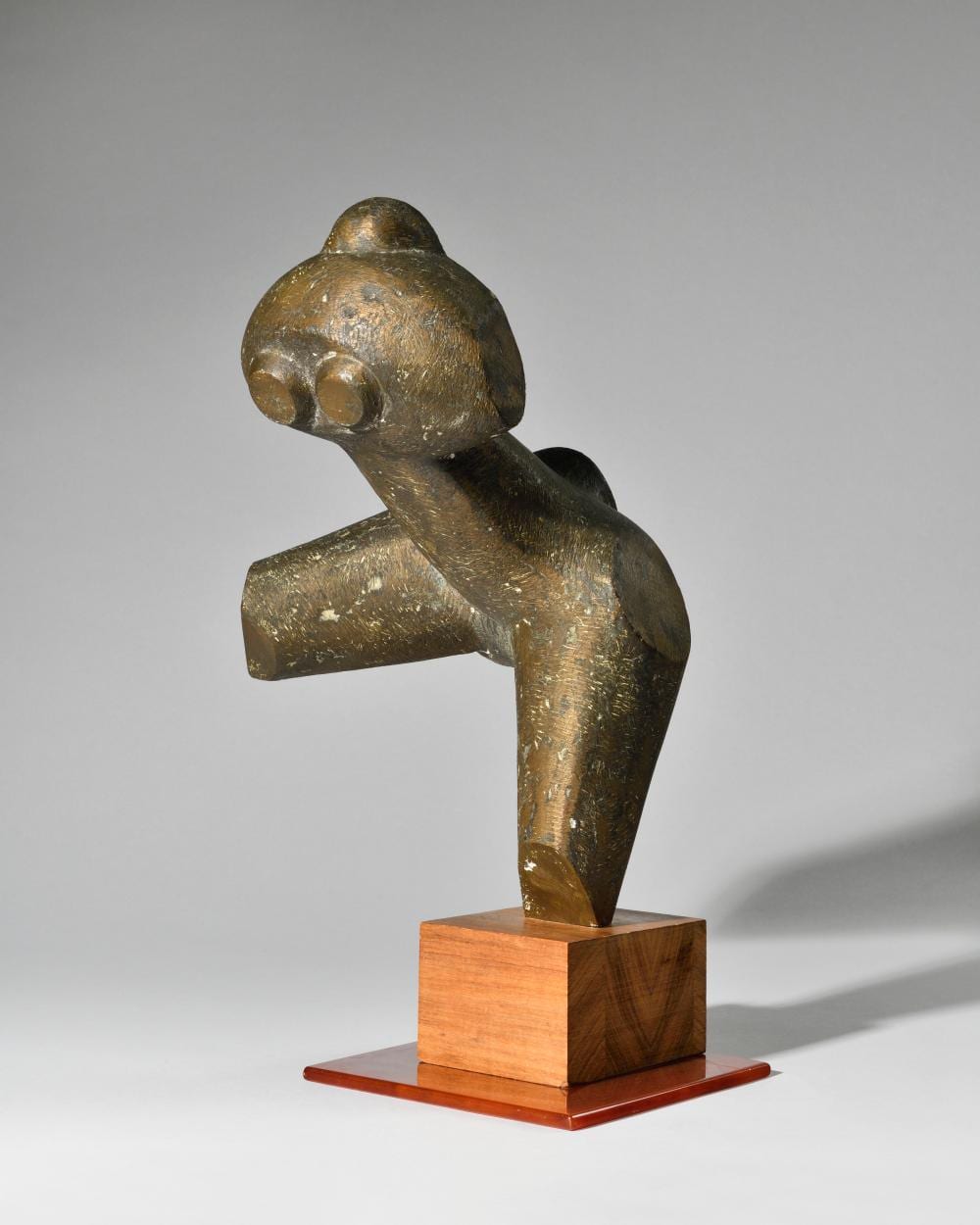 Edoardo Villa comparable auction result: edoardo villa 1915 20 2011 sans titre 1988 bronze sur un socle cubique en bois fix sur une