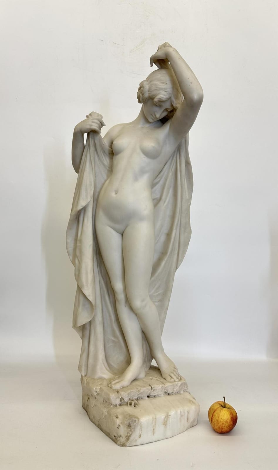 Giuseppe Gambogi comparable auction result: giuseppe gambogi 1862 1938 baigneuse la rivi re sculpture en marbre ht 94 cm