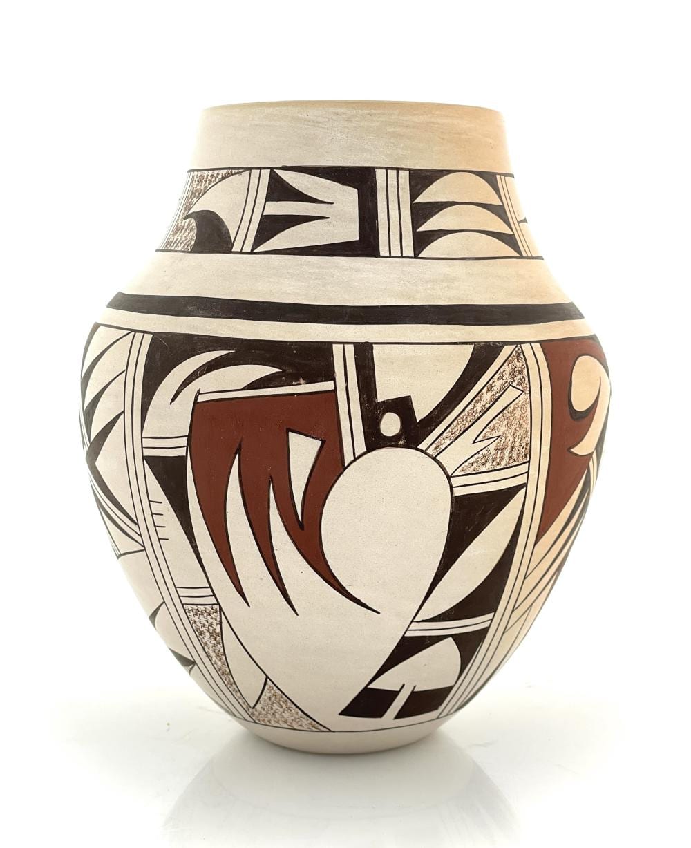 Joy Navasie comparable auction result: joy navasie frog woman hopi tewa pottery jar