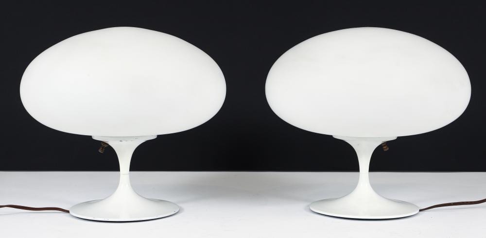 Bill Curry comparable auction result: pair of bill curry for laurel mushroom table lamps