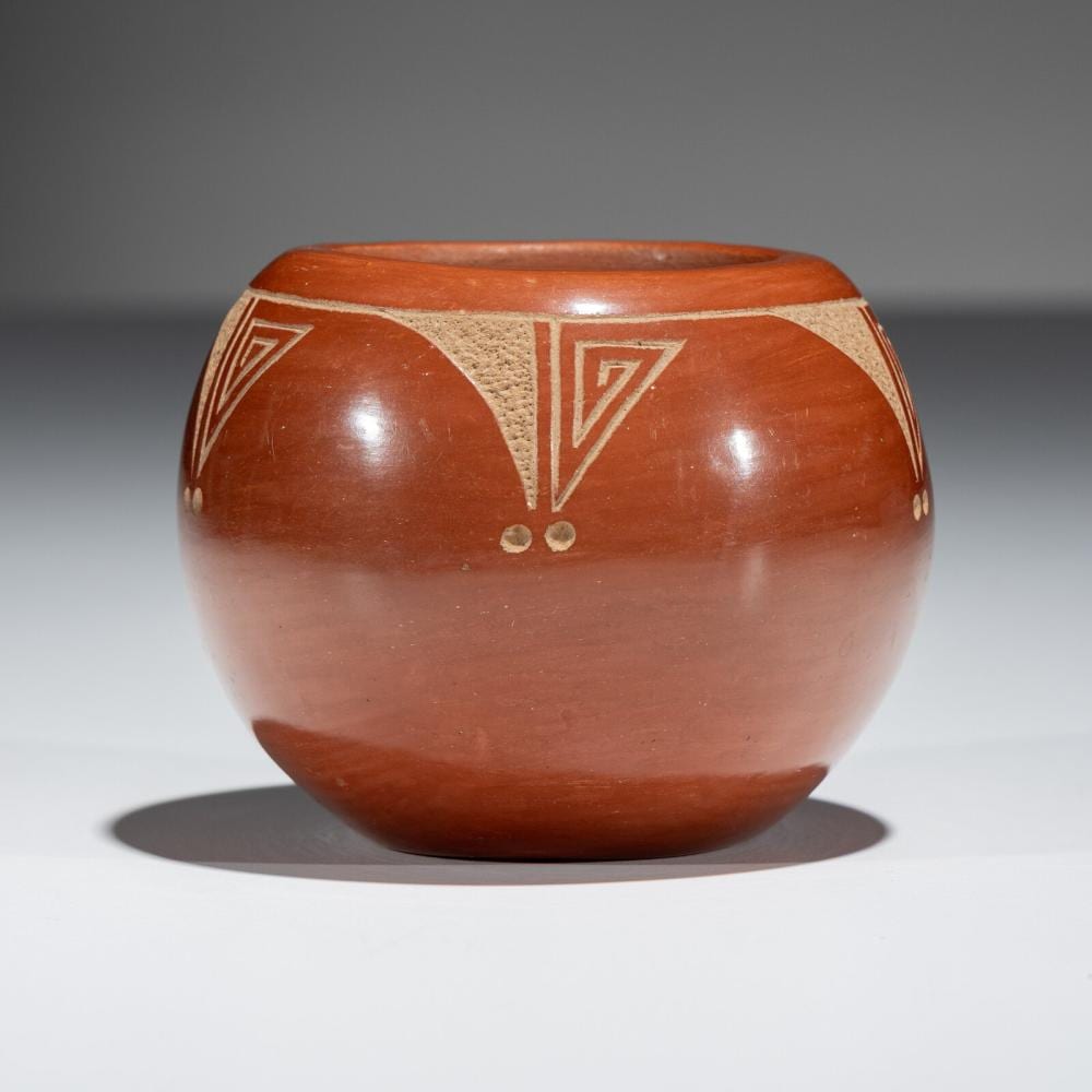 Tony Da comparable auction result: tony da san ildefonso 1940 2008 sgraffito redware pottery jar