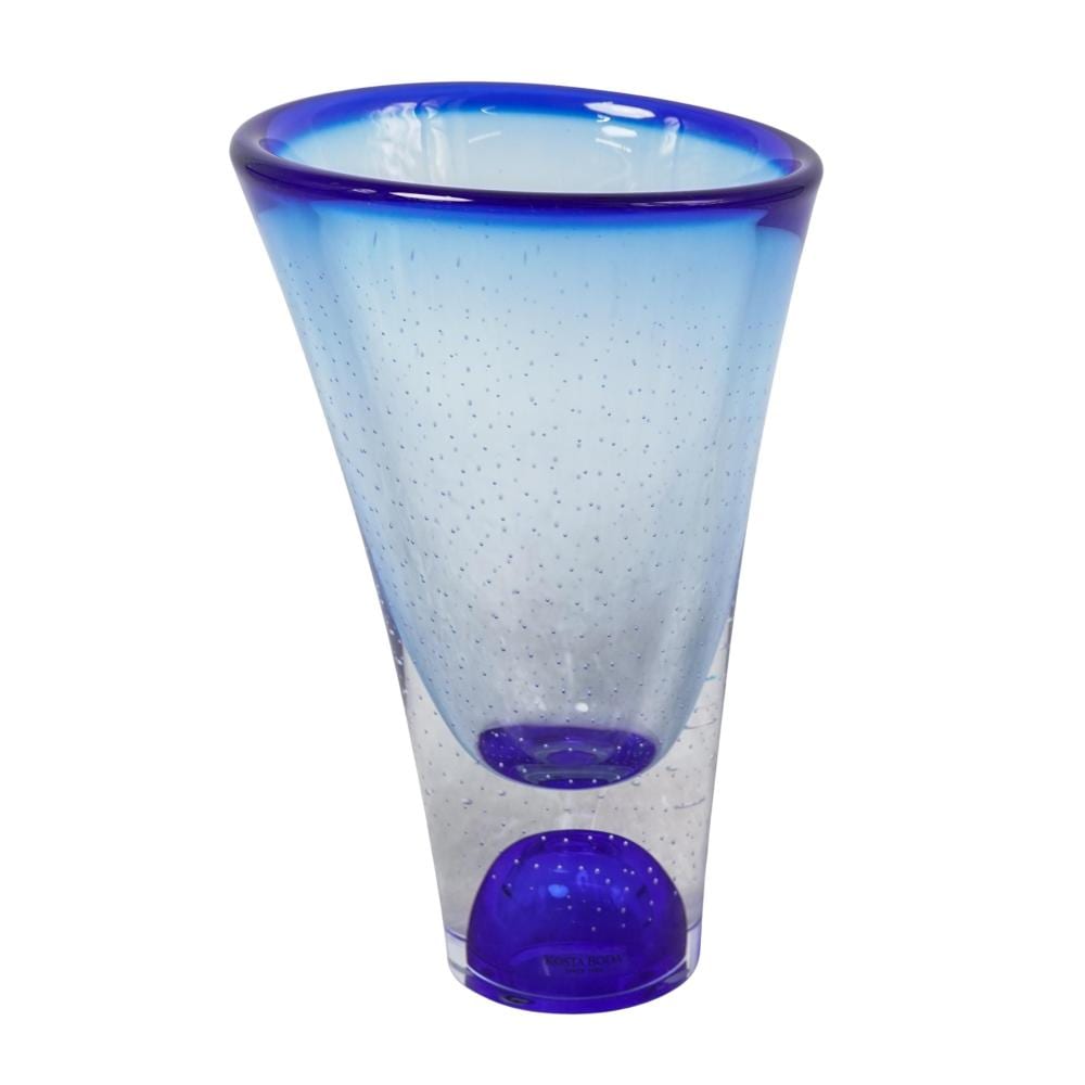 Goran Warff comparable auction result: goran warff for kosta boda crystal zoom vase